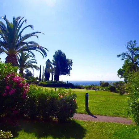 Cap Esterel Prestige By Interhome Lejlighed